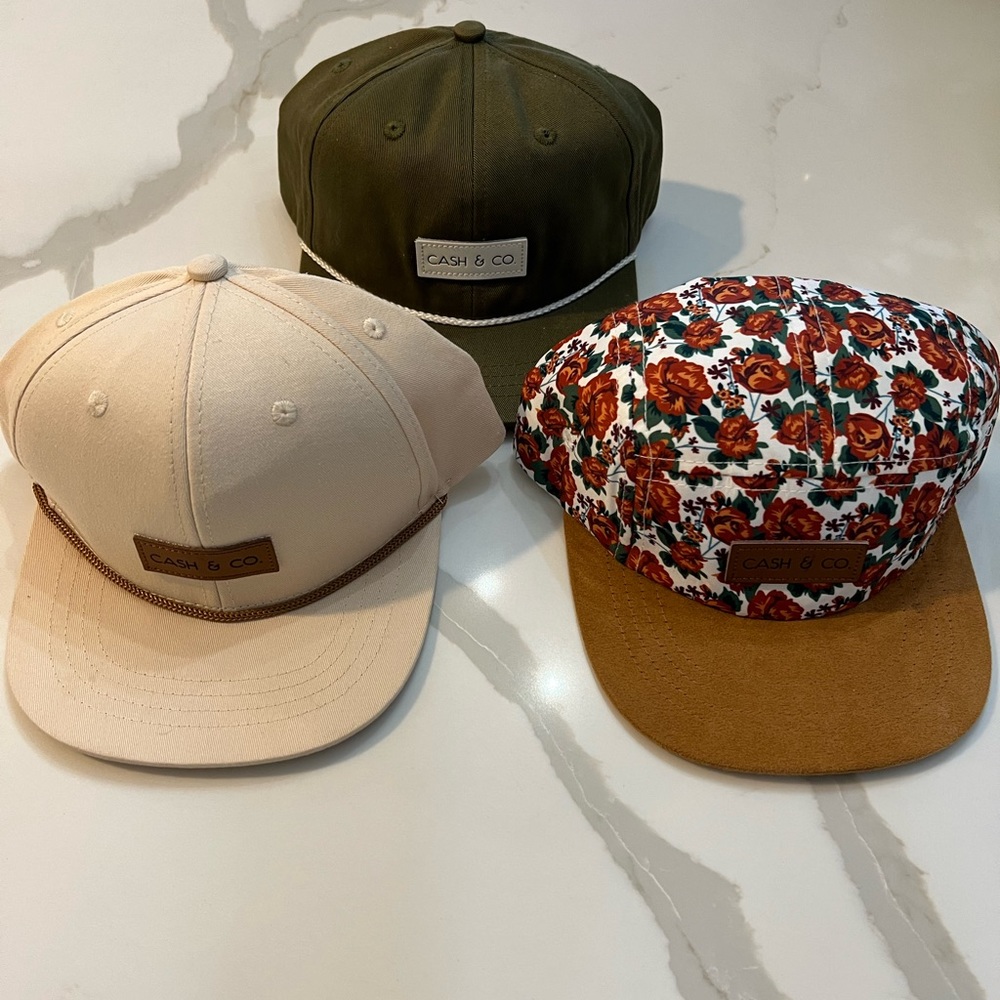 Cash & Co. 3 set hats
